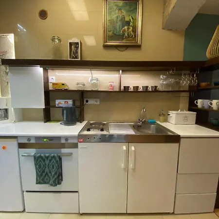 Funky Oldtown Apartment-prime Kaunas